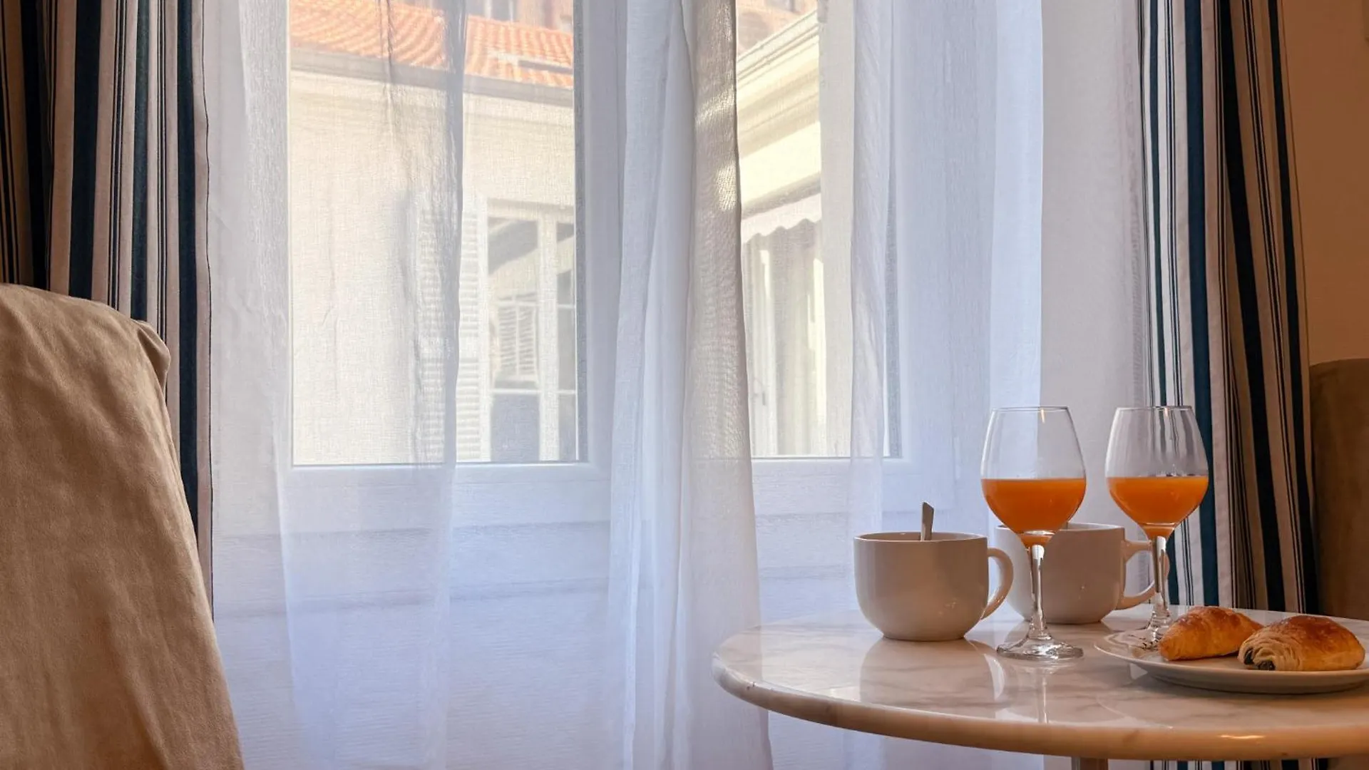 The Cosy Nest - 1 Bedroom Apartment Cannes