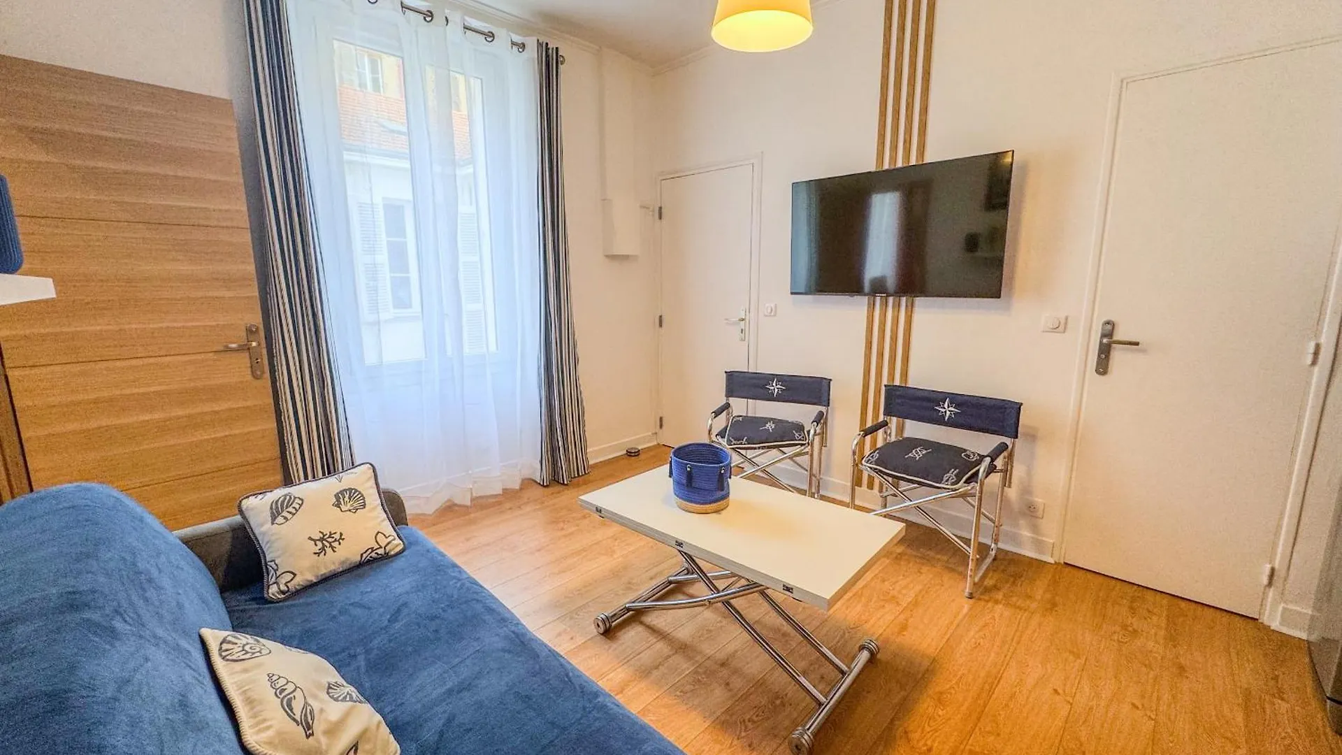 The Cosy Nest - 1 Bedroom Apartment Cannes 0*,  France